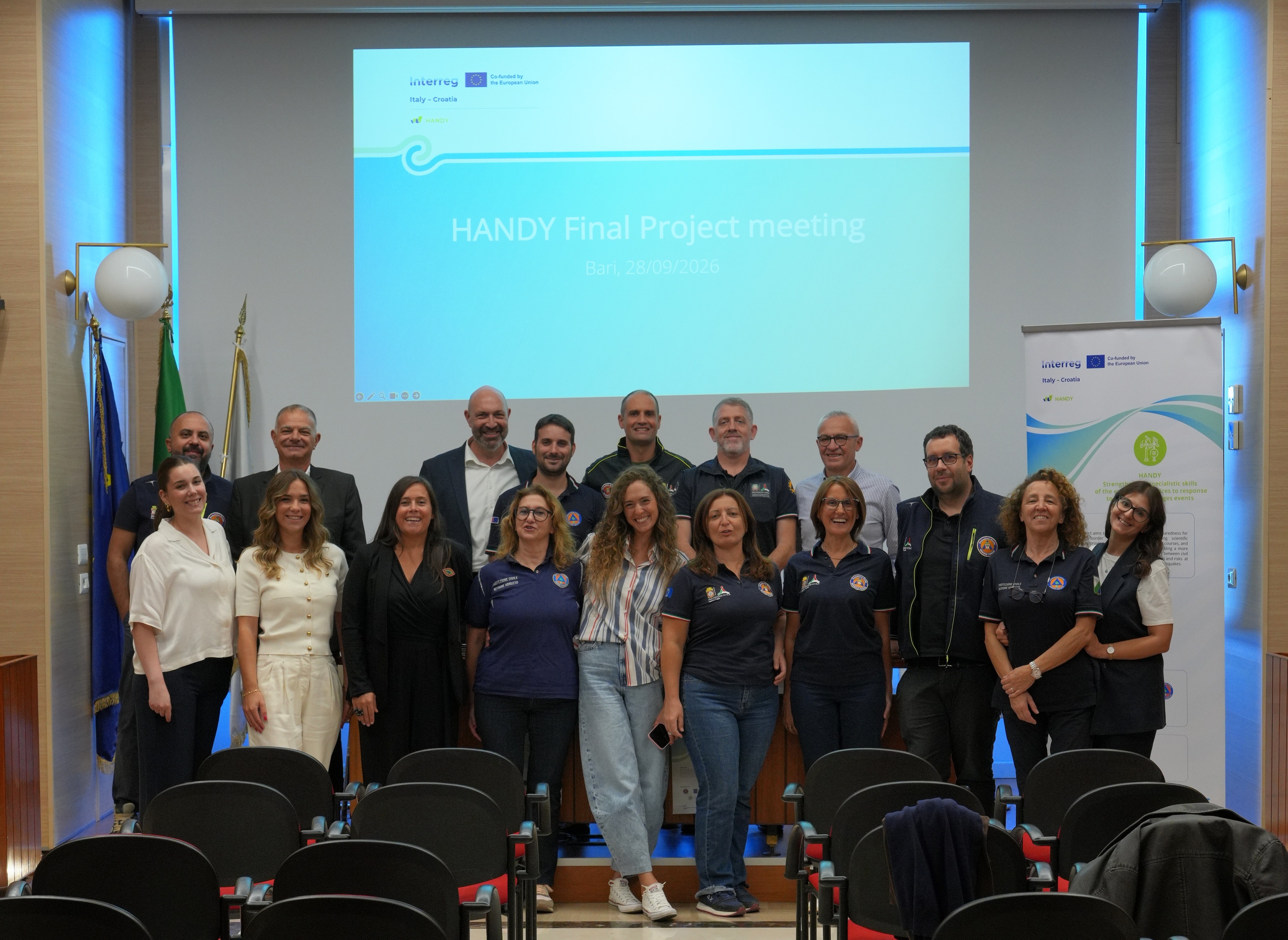 Galleria Interreg HANDY Italia-Croazia - Formazione, prevenzione e cooperazione transfrontaliera al centro dell’evento conclusivo del progetto guidato dalla Sezione Protezione Civile Regione Puglia - Diapositiva 5 di 7