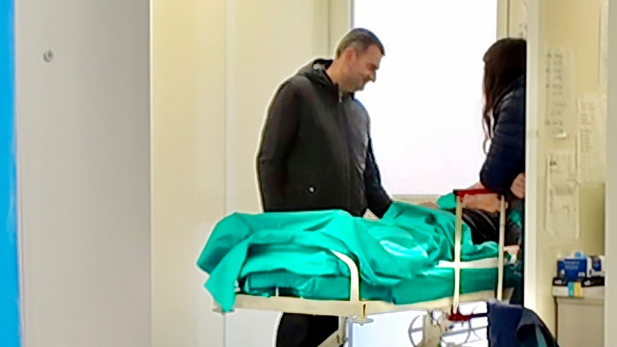 Galleria SOPRALLUOGO DEL PRESIDENTE DECARO E DELL’ASSESSORE PENTASSUGLIA ALL’OSPEDALE “PERRINO” DI BRINDISI - Diapositiva 3 di 3